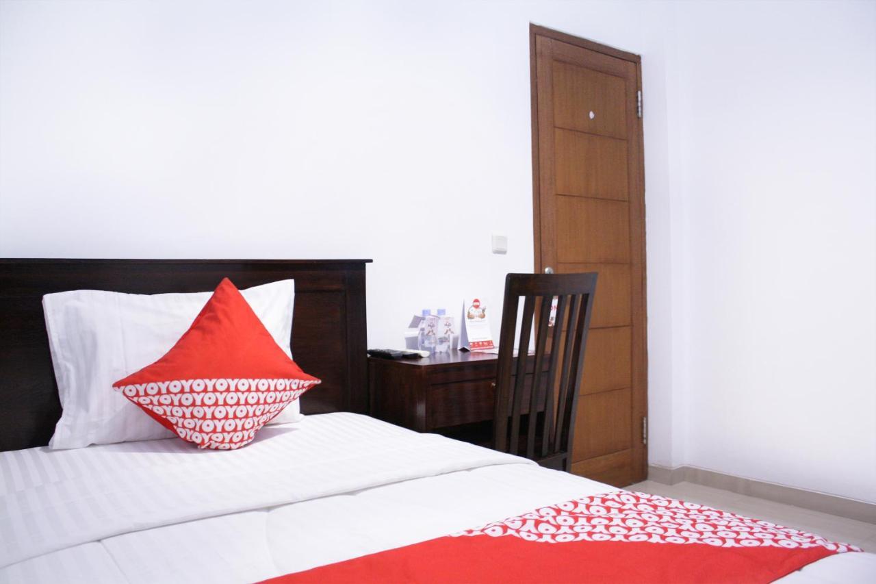 Oyo 245 Juana 21 Hotel Jakarta Eksteriør billede