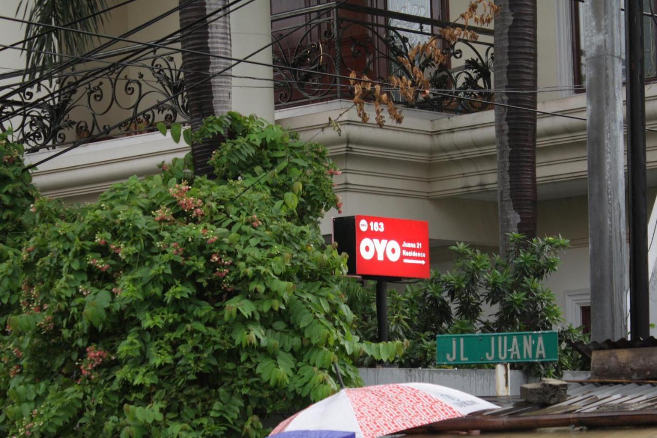 Oyo 245 Juana 21 Hotel Jakarta Eksteriør billede